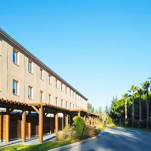 Hotel Logis De Port D'alon - St Cyr Sur **